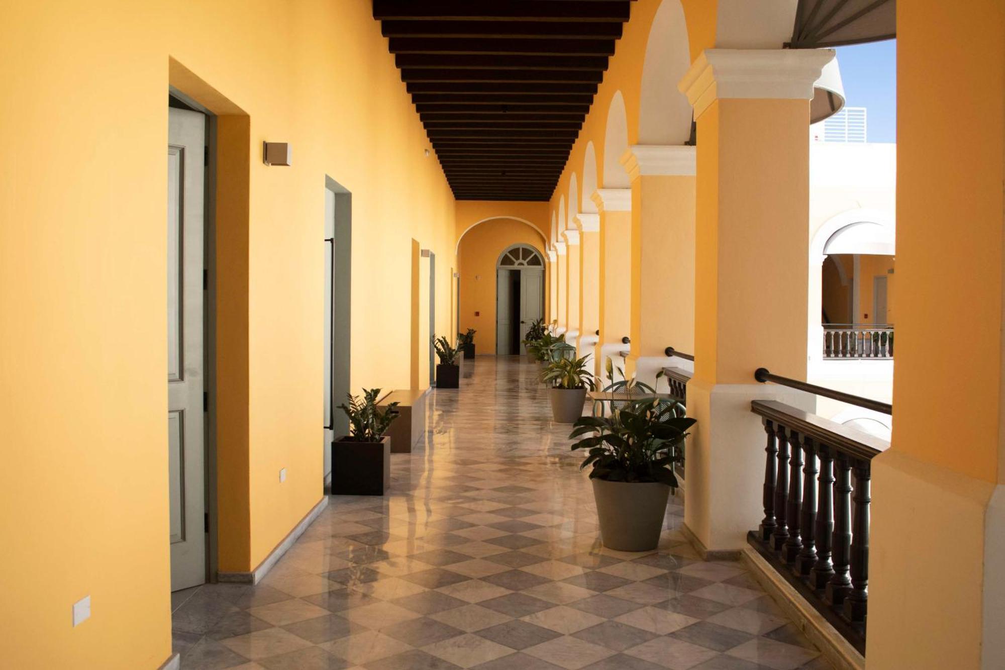Palacio Provincial San Juan, Adults Only, Curio Collection By Hilton Exterior photo